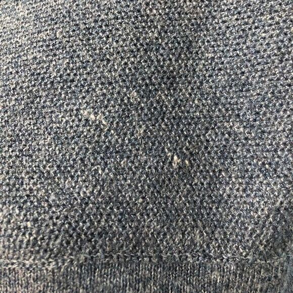 Hollister Medium Soft Knit Shirt - Picture 10 of 10